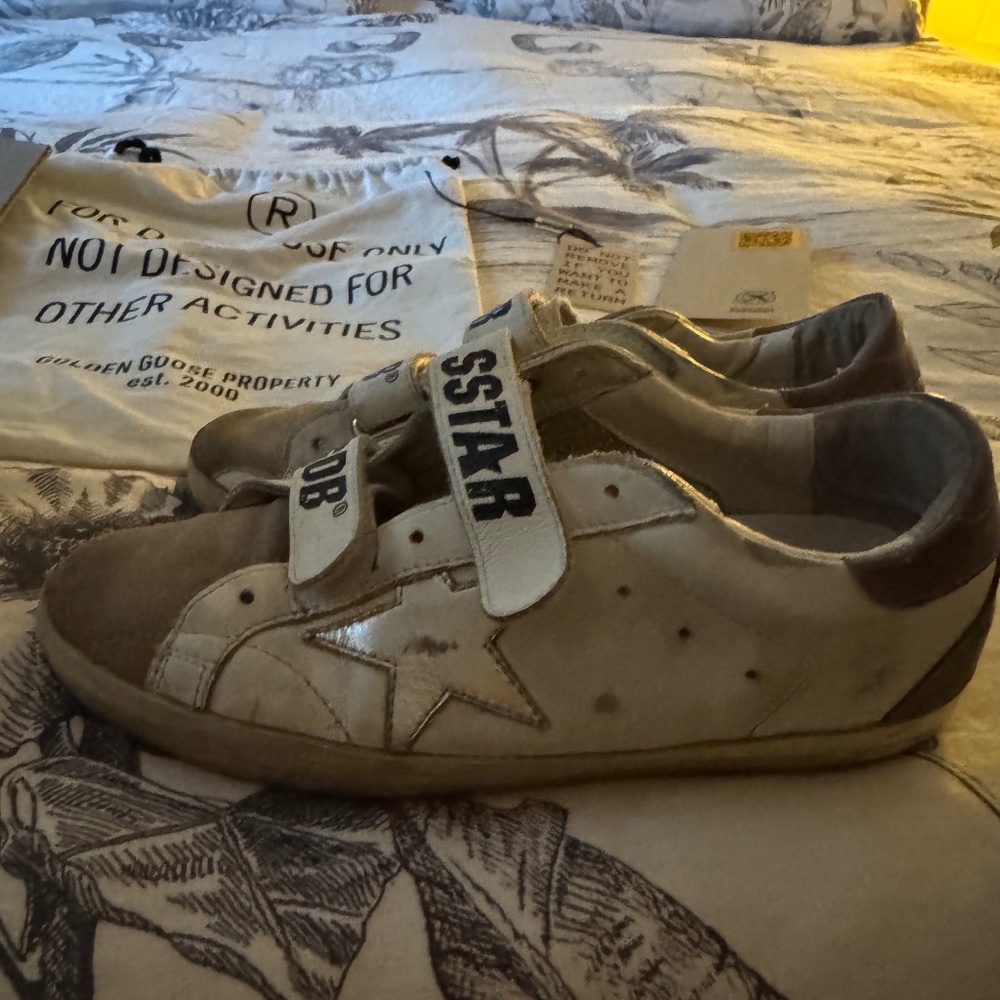Golden Goose old school classic with spur